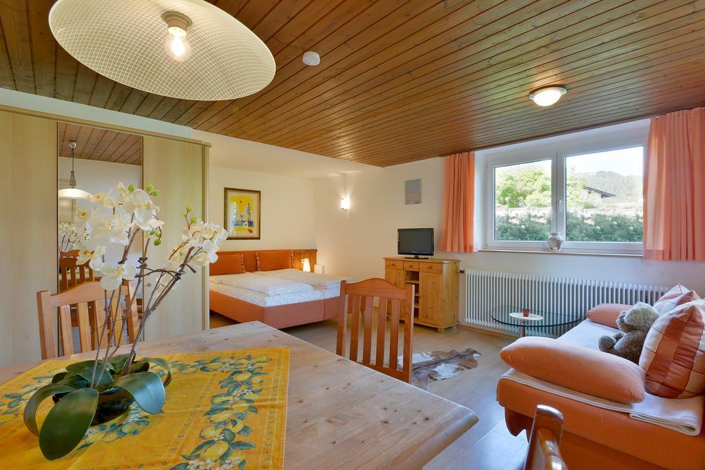 Appartementhaus Bambi Елльмау Номер фото